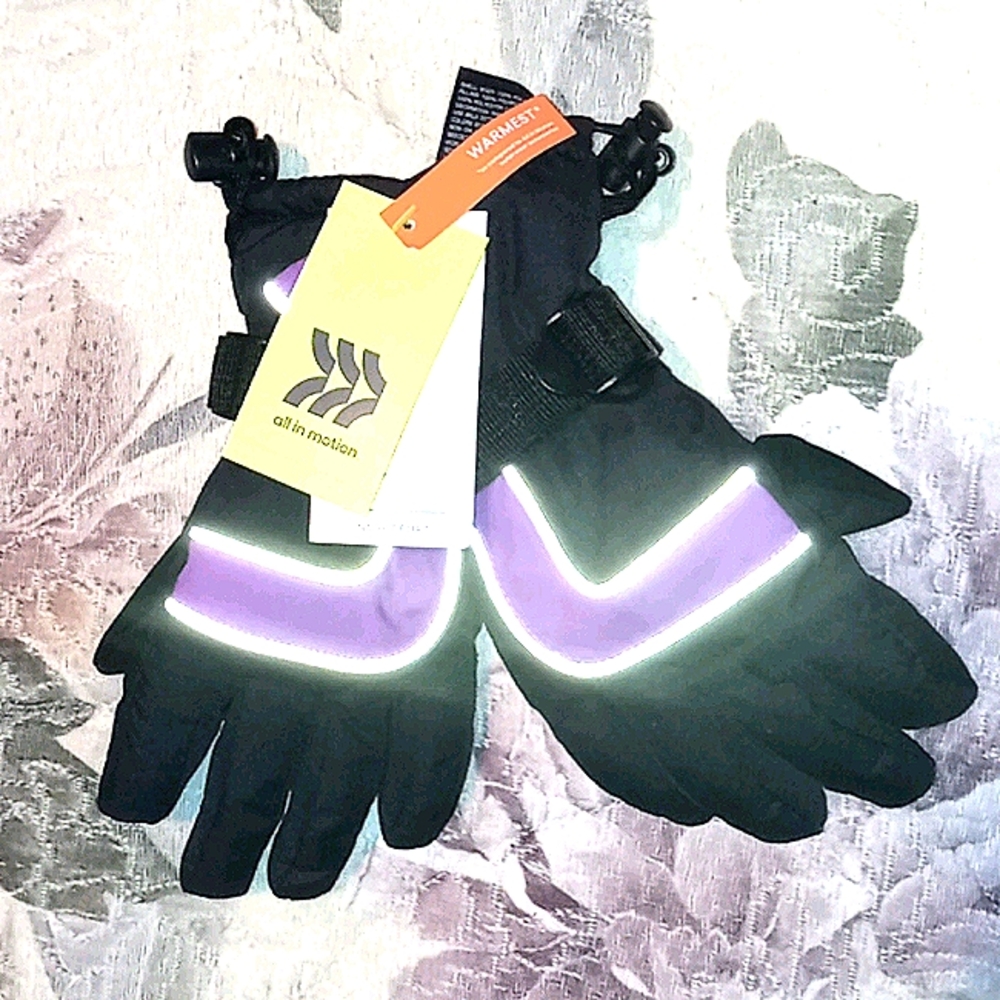 ❄️🏷️Winter Gear Sale❄️🏷️NWT Gloves❄️🏷️